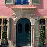 Domaine De Chalaniat 3*