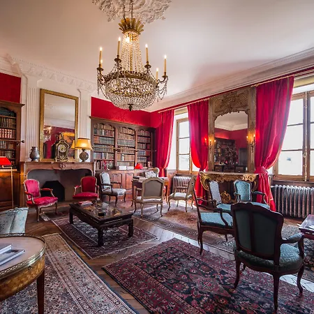 Domaine De Chalaniat Couette-café 3*