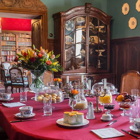 Domaine De Chalaniat 3*