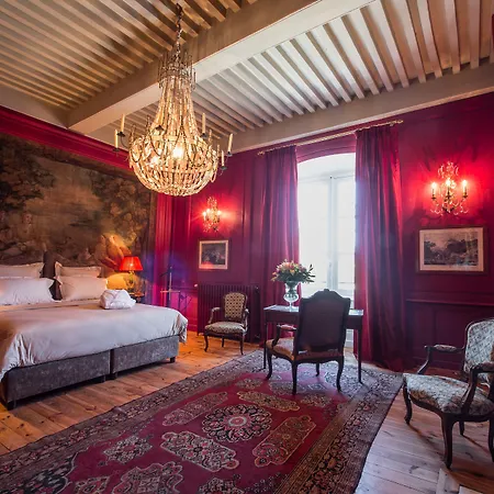 Domaine De Chalaniat 3*