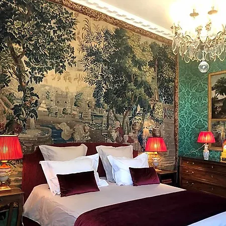 Domaine De Chalaniat Bed and breakfast 3*