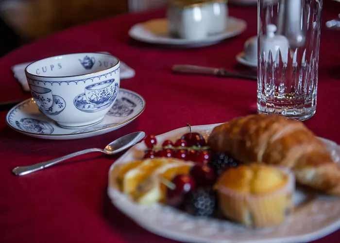 Domaine De Chalaniat Couette-café